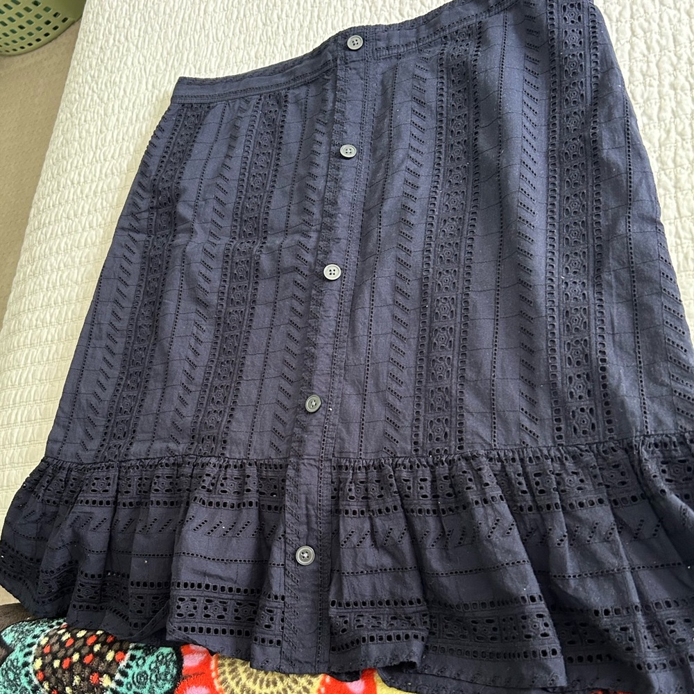 The LOFT skirt size 14